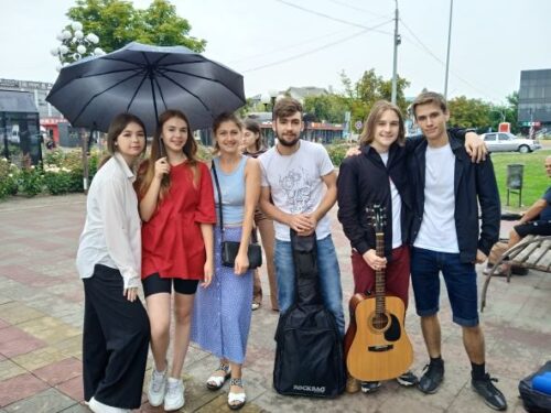 IMG-e81b190a13364fb22a9b6943c792d966-V